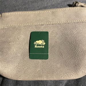 Roots Easy Wristlet in Tribe Leather